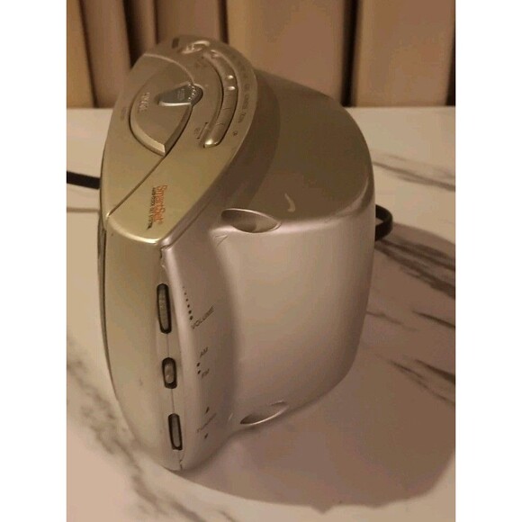 Emerson Research SmartSet Dual Alarm Clock AM/FM Radio CKS3029 - Picture 2 of 5
